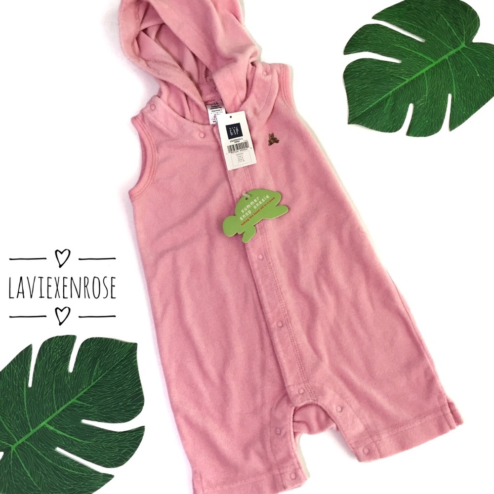 🆕 Baby GAP Pink Summer Snap Onesie